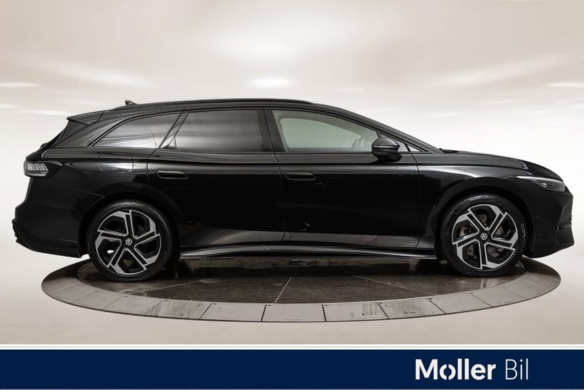 Bilde 4 av Volkswagen ID.7 GTX Tourer