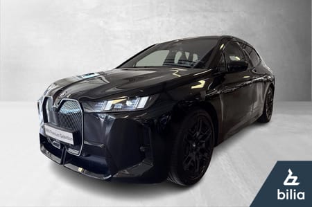 BMW iX xDrive60