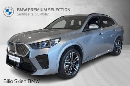 BMW iX2 xDrive30