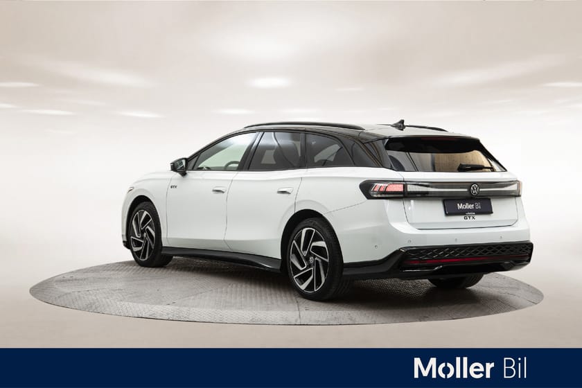 Bilde 3 av Volkswagen ID.7 GTX Tourer