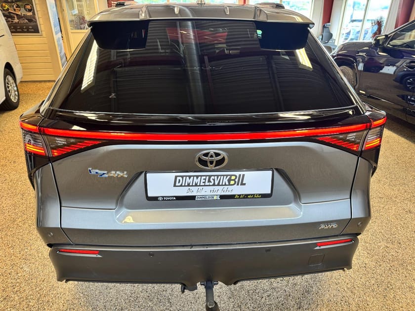 Bilde 5 av Toyota bZ4X