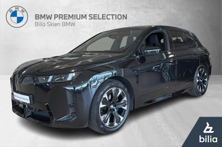 BMW iX xDrive60