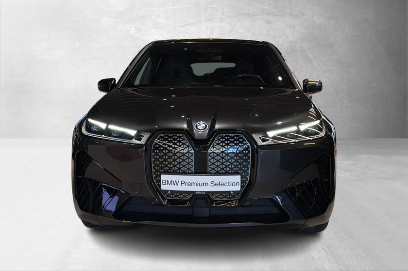 Bilde 2 av BMW iX xDrive40