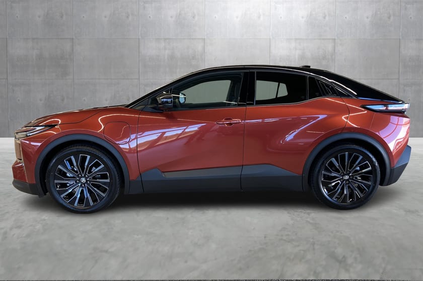 Bilde 2 av Toyota C-HR+