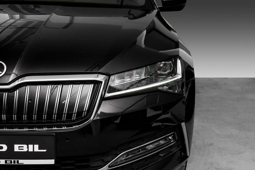 Bilde 4 av Škoda Superb iV Combi