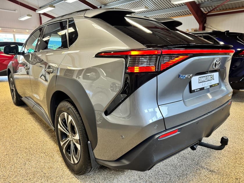 Bilde 4 av Toyota bZ4X