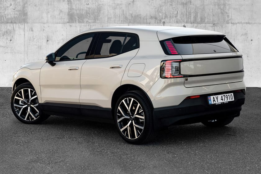 Bilde 2 av Volvo EX30 Twin Motor Performance