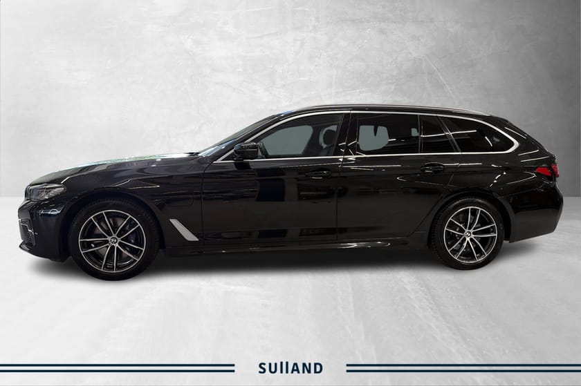 Bilde 2 av BMW 530e xDrive Touring