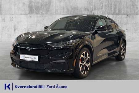 Ford Mustang Mach-E Standard Range AWD