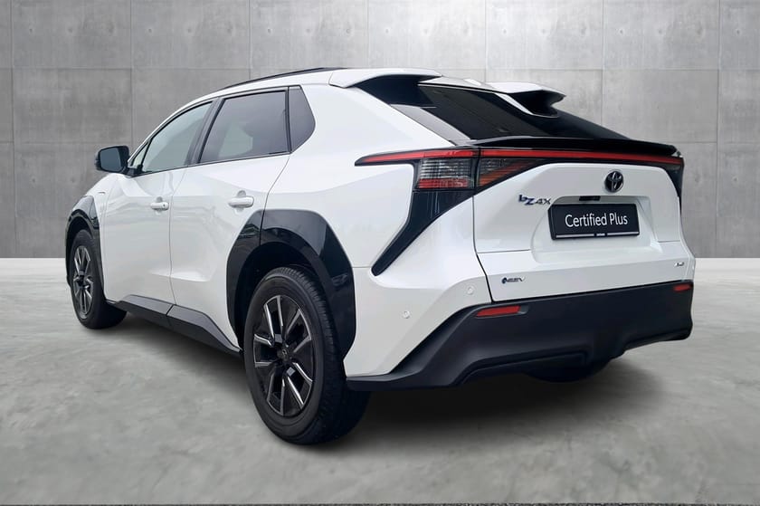 Bilde 3 av Toyota bZ4X