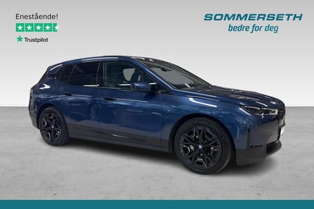 BMW iX xDrive50