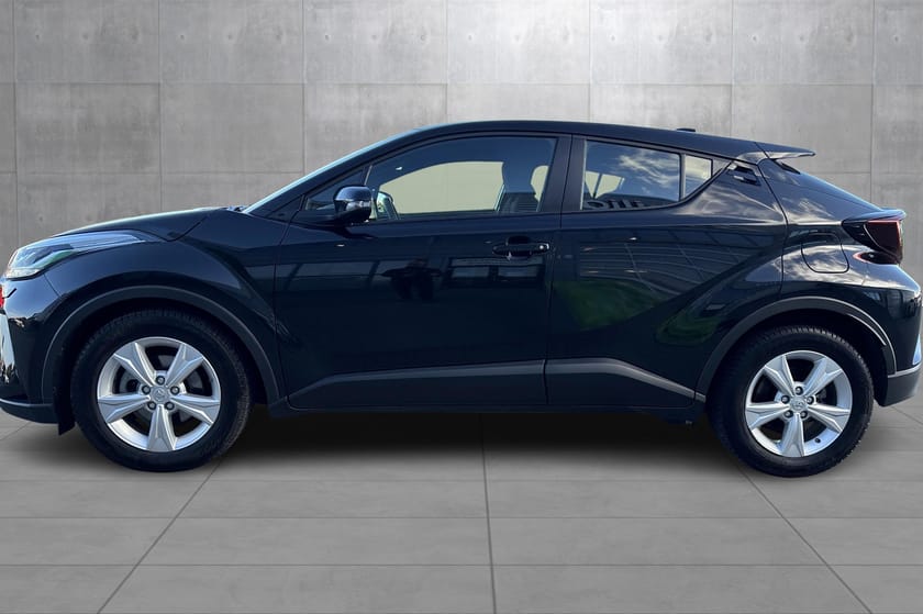 Bilde 2 av Toyota C-HR Hybrid