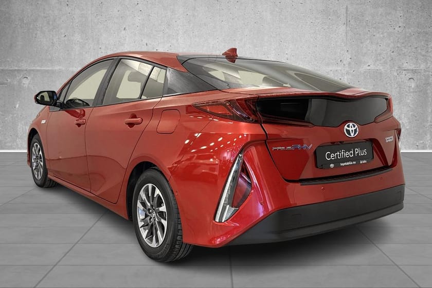 Bilde 3 av Toyota Prius Plug-in Hybrid