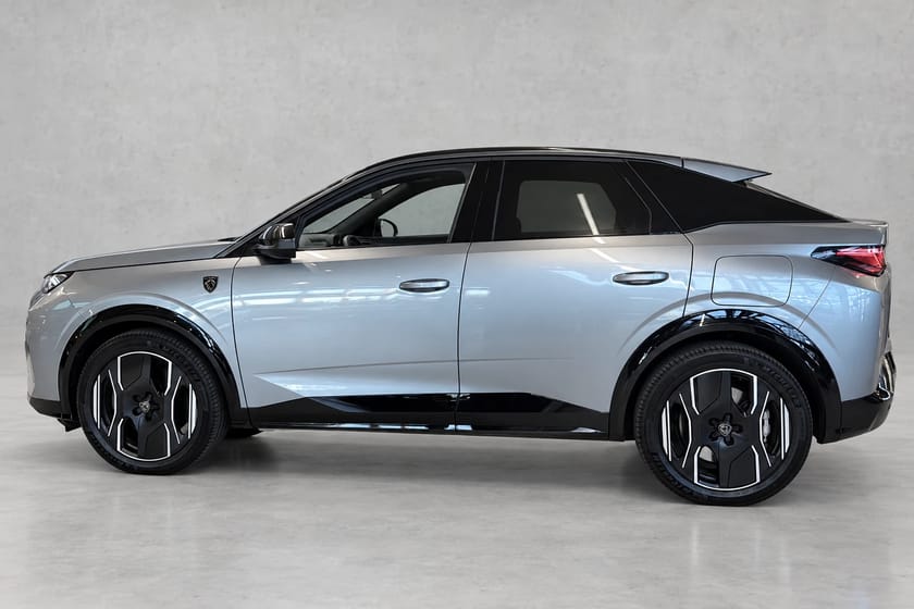 Bilde 2 av Peugeot E-3008 Dual Motor