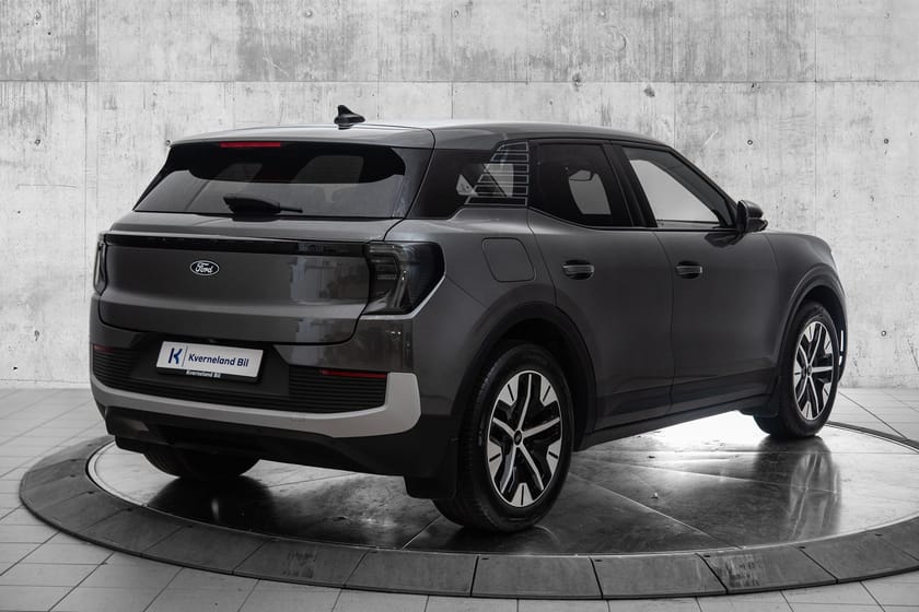 Bilde 5 av Ford Explorer EV Extended Range AWD