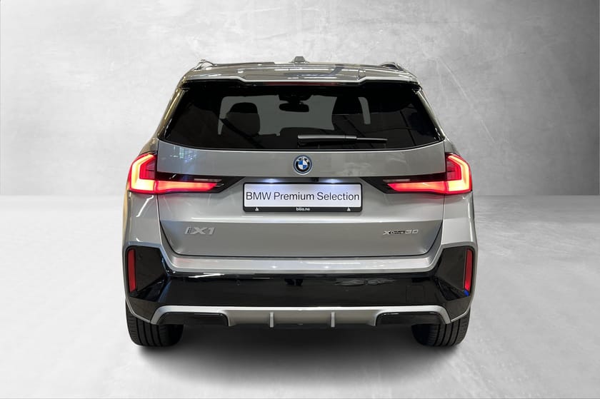 Bilde 3 av BMW iX1 xDrive30