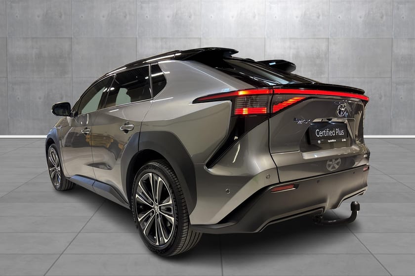 Bilde 3 av Toyota bZ4X
