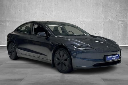 Tesla Model 3 Standard Range