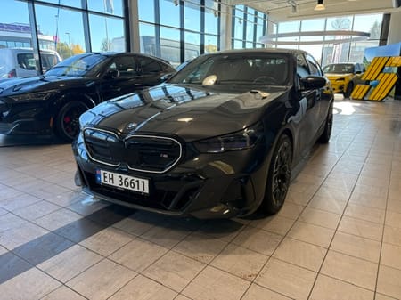 BMW i5 M60 xDrive Sedan