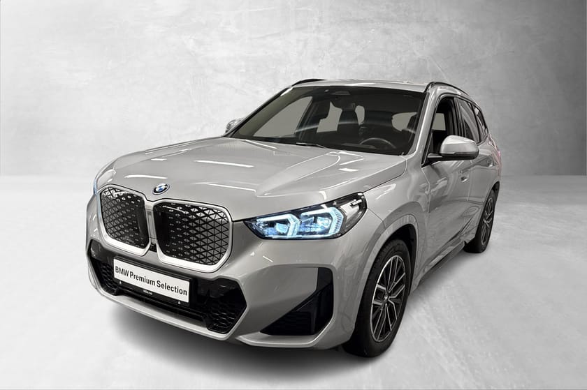 Bilde 2 av BMW iX1 xDrive30