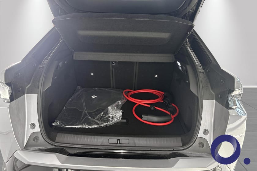 Bilde 5 av Peugeot E-3008 Dual Motor