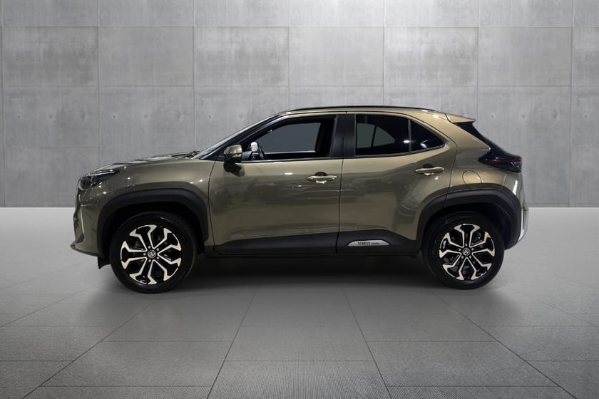 Bilde 2 av Toyota Yaris Cross Hybrid AWD-i