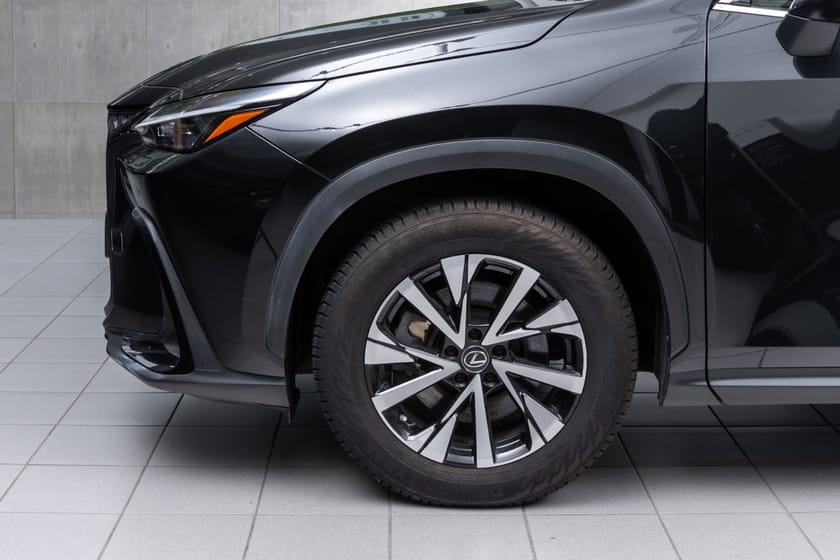 Bilde 3 av Lexus NX 450h+