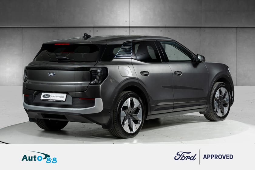 Bilde 3 av Ford Explorer EV Extended Range AWD
