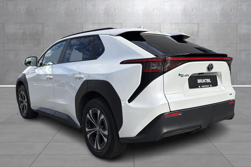 Bilde 3 av Toyota bZ4X