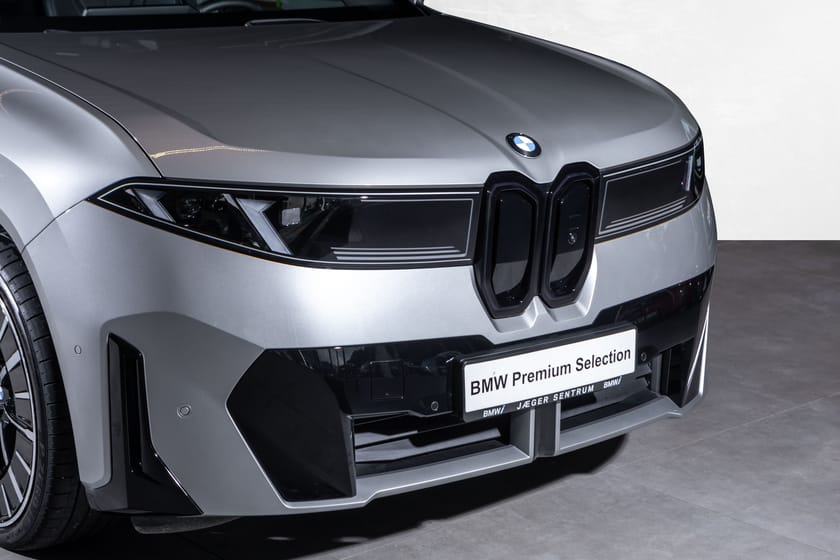 Bilde 2 av BMW iX3 50 xDrive