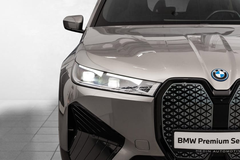 Bilde 4 av BMW iX xDrive40