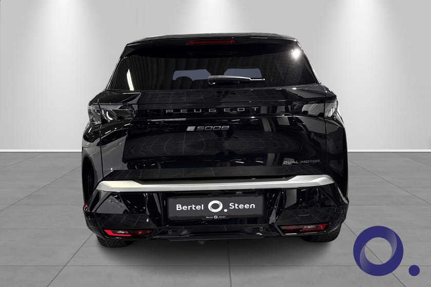 Bilde 4 av Peugeot E-5008 Dual Motor