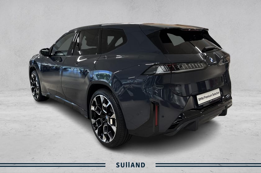 Bilde 3 av BMW iX3 50 xDrive