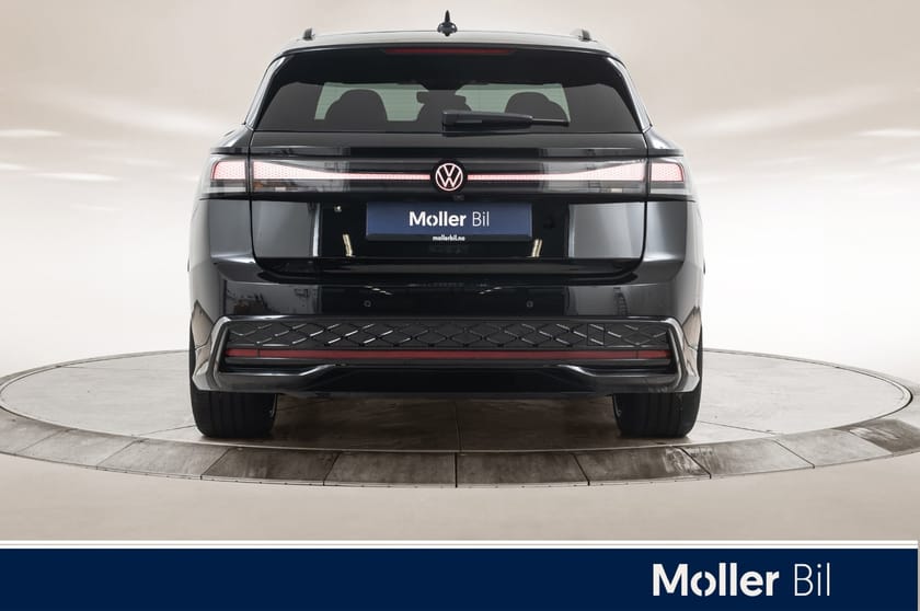 Bilde 4 av Volkswagen ID.7 GTX Tourer