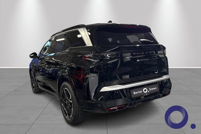 Bilde 3 av Peugeot E-5008 Dual Motor