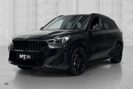 BMW iX1 xDrive30