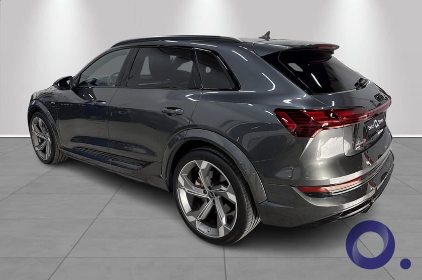 Bilde 2 av Audi e-tron S quattro