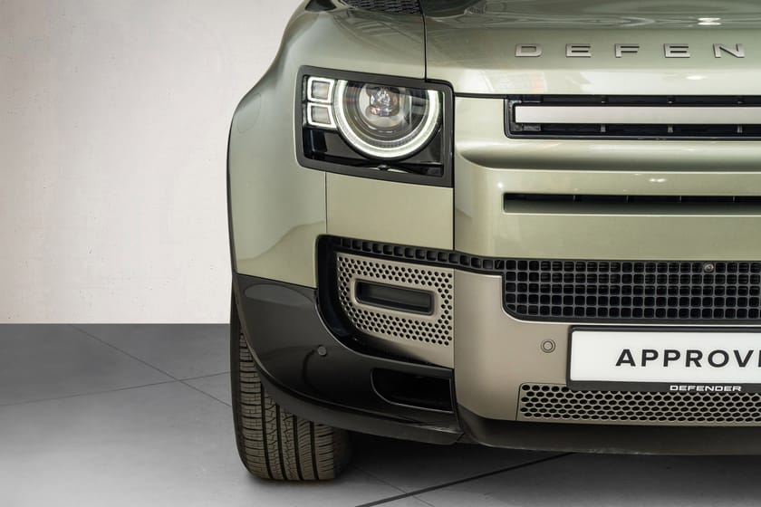 Bilde 3 av Land Rover Defender 110 D250 MHEV