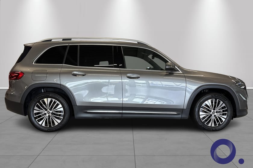 Bilde 4 av Mercedes-Benz EQB 300 4MATIC