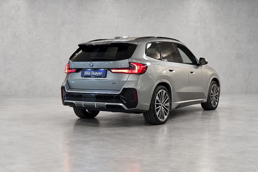 Bilde 4 av BMW iX1 xDrive30
