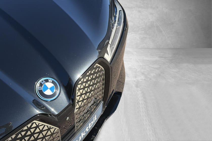Bilde 4 av BMW iX xDrive50