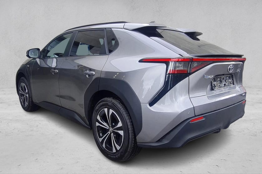 Bilde 3 av Toyota bZ4X