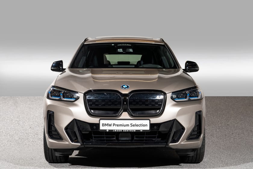 Bilde 2 av BMW iX3
