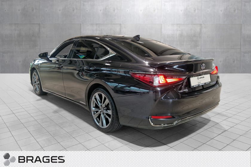 Bilde 3 av Lexus ES 300h