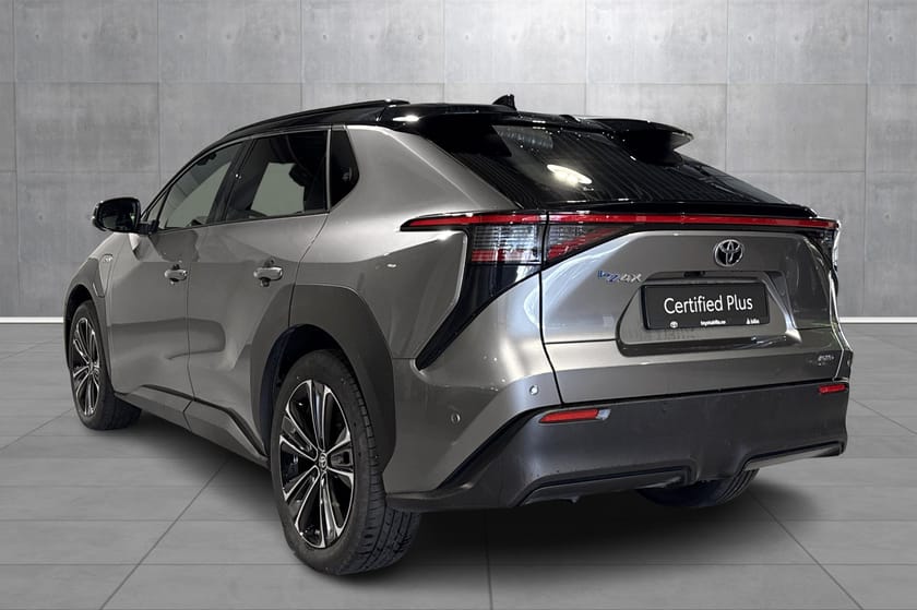 Bilde 3 av Toyota bZ4X