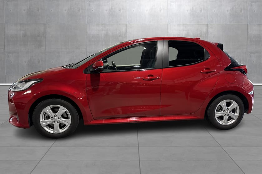 Bilde 2 av Toyota Yaris Hybrid 130