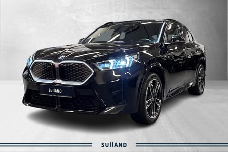 BMW iX2 xDrive30