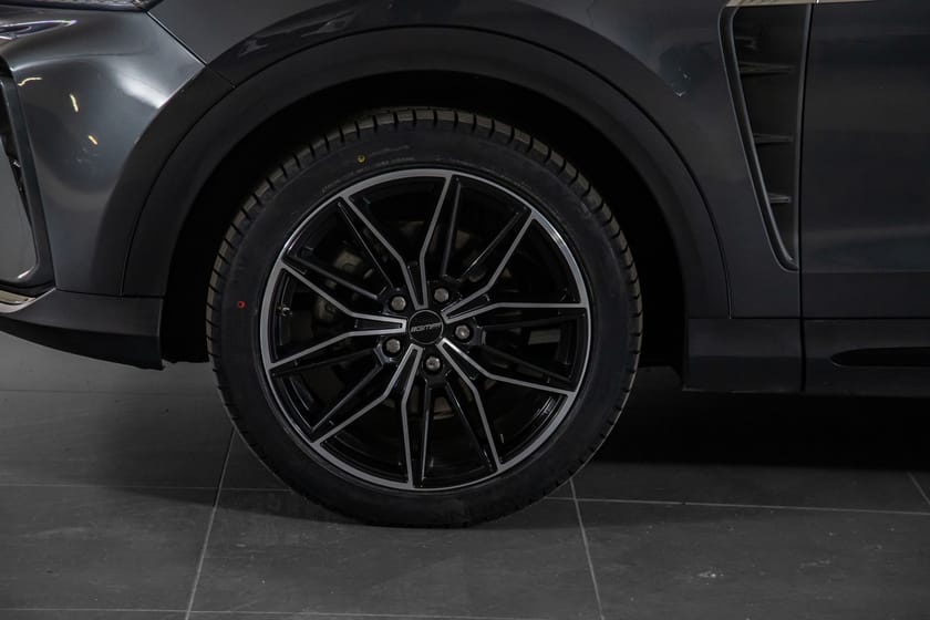 Bilde 4 av MG Marvel R Performance