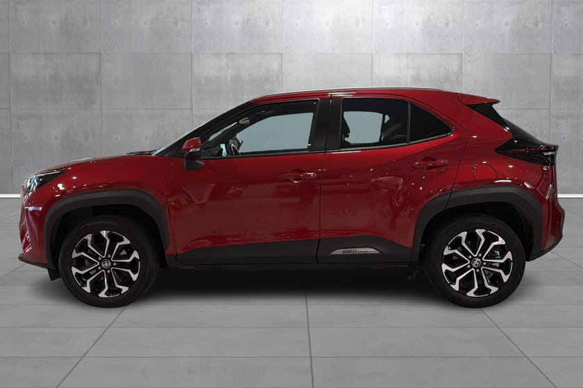 Bilde 2 av Toyota Yaris Cross Hybrid AWD-i