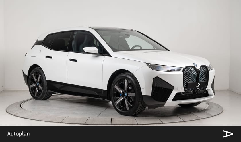 Bilde 1 av BMW iX xDrive40